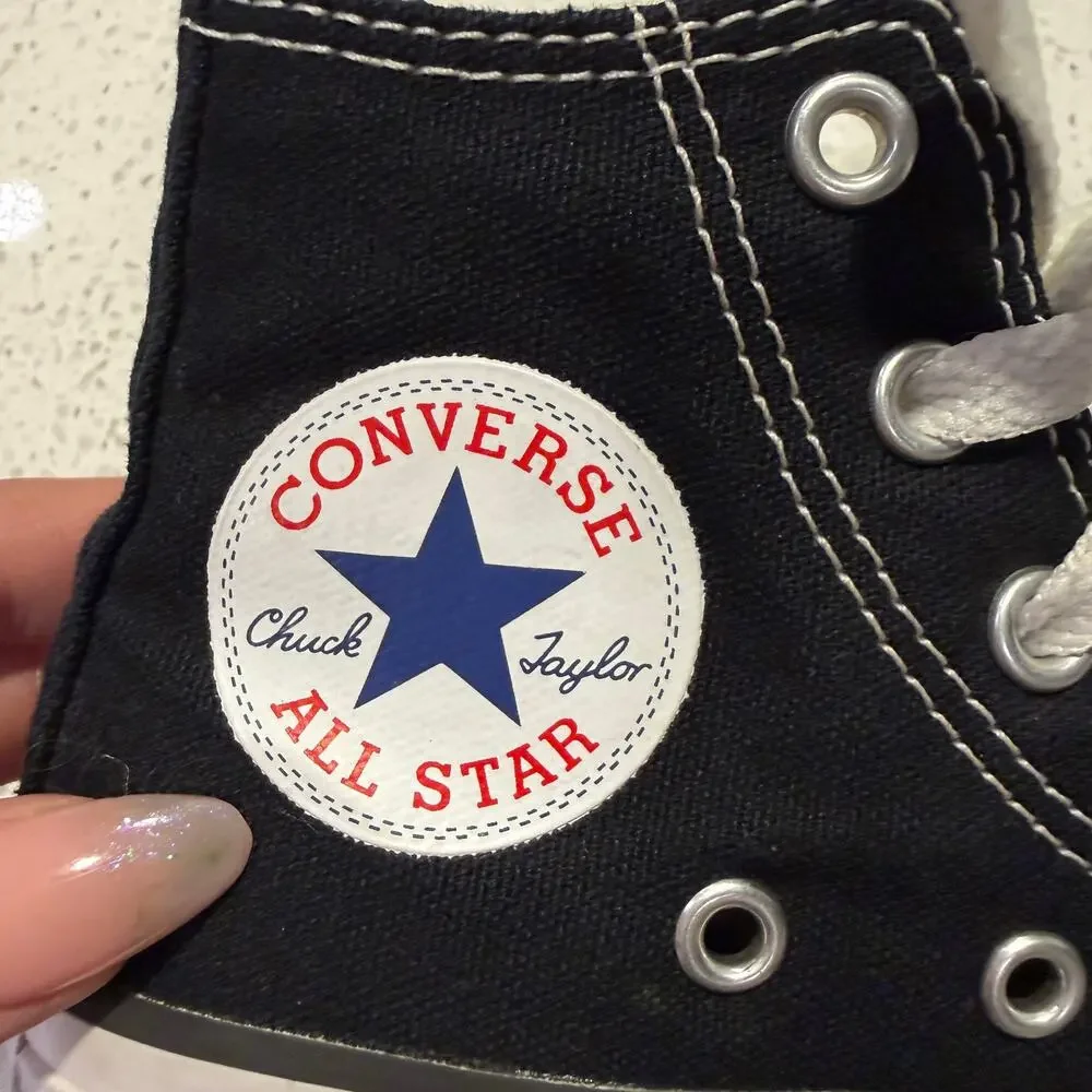 Converse Chuck Taylor All Star High Top Black Sneakers Kids Youth Size 11